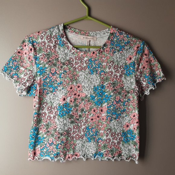 BCBGeneration Tops - New BCBGeneration Short Sleeve Cropped T-shirt | Floral Garden Small